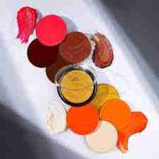 TM Essential Cheek Glazed